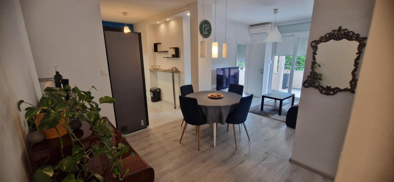 Apartman Katnic By The Beach Crikvenica Exterior foto