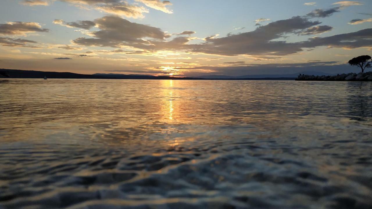 Apartman Katnic By The Beach Crikvenica Exterior foto